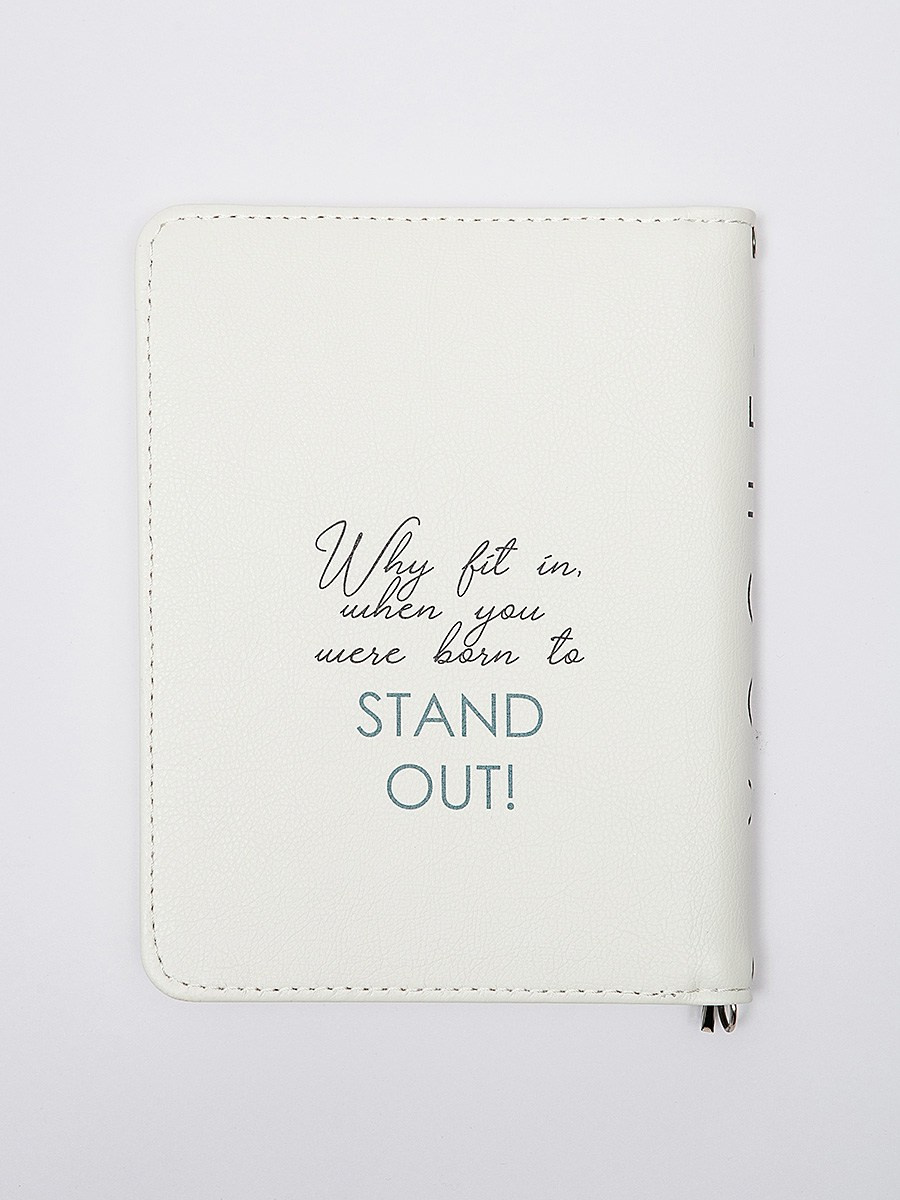 Сумка-клатч. Контент фотограф, съемка для маркетплейсов, фуд съемка и репортажи в Новосибирске Ралия Галеева