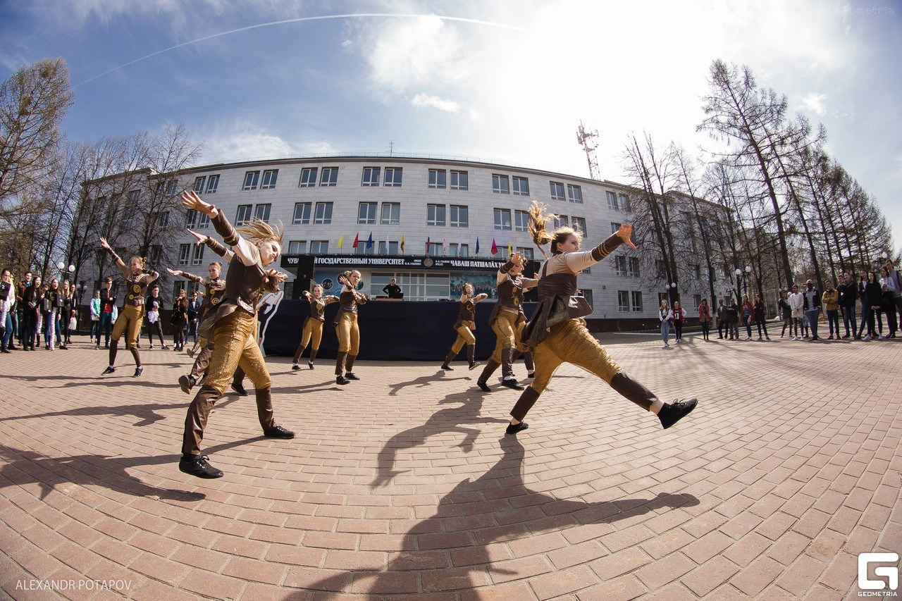 Международный день танцев. ЧГУ им И. Н. Ульянова. Фотограф в спб Александр Потапов
