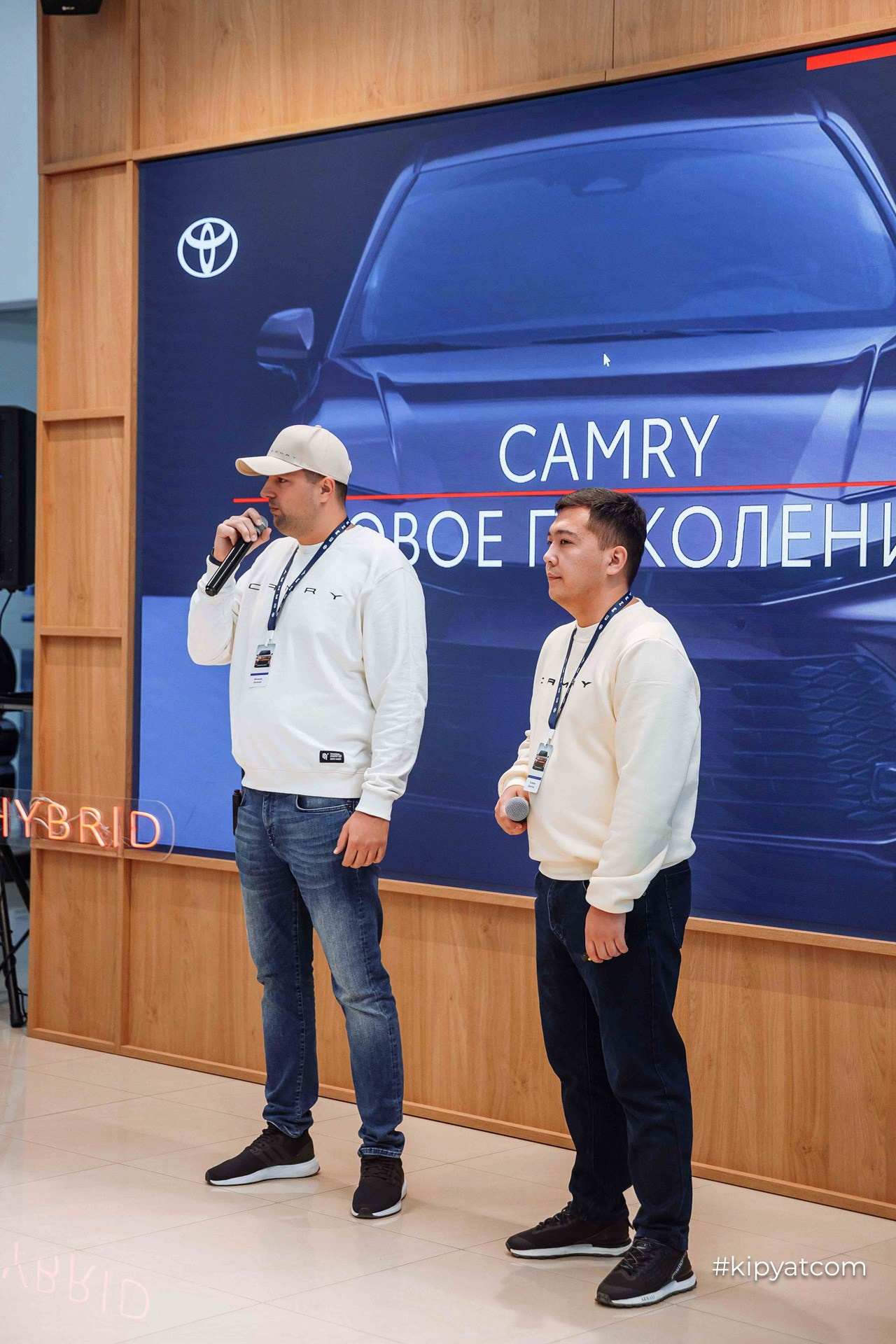 Test Drive TOYOTA CAMRY 80