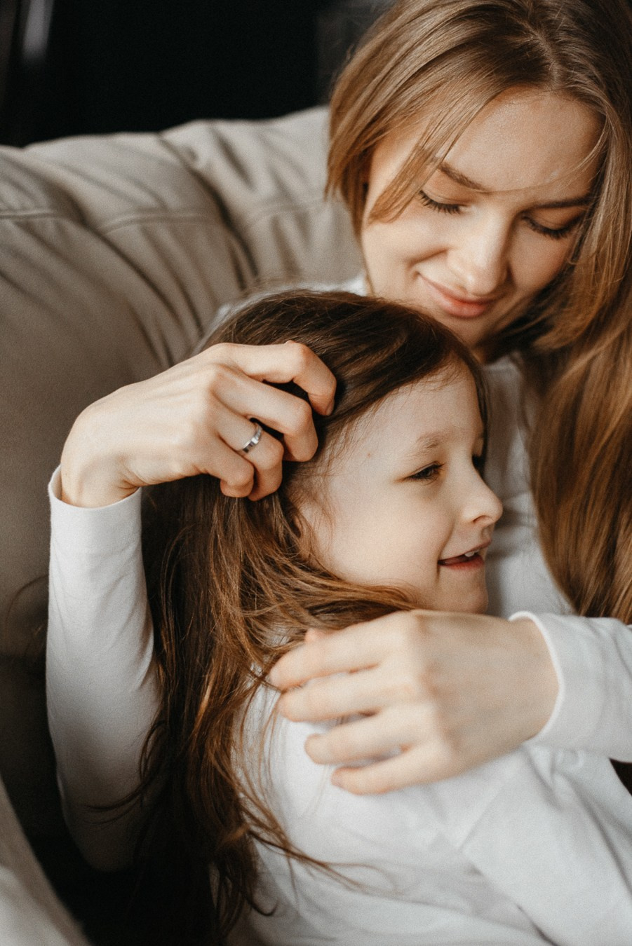 Костя, Яна, Кристина, Леон | дома