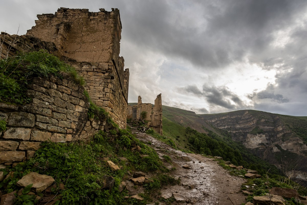 Аул-призрак Гамсутль. Photomantis