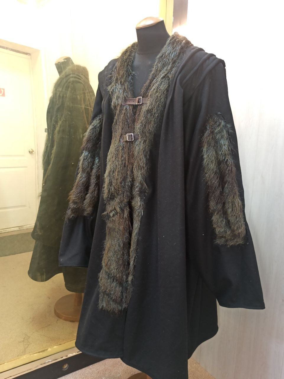 Костюмы. AIREN DESIGN — художественное ателье