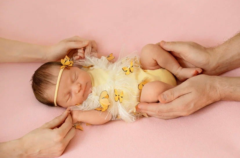 Первая фотосессия Дианы. Фотограф новорожденных Химки, Красногорск, Мытищи и Москва Елена Третьяк