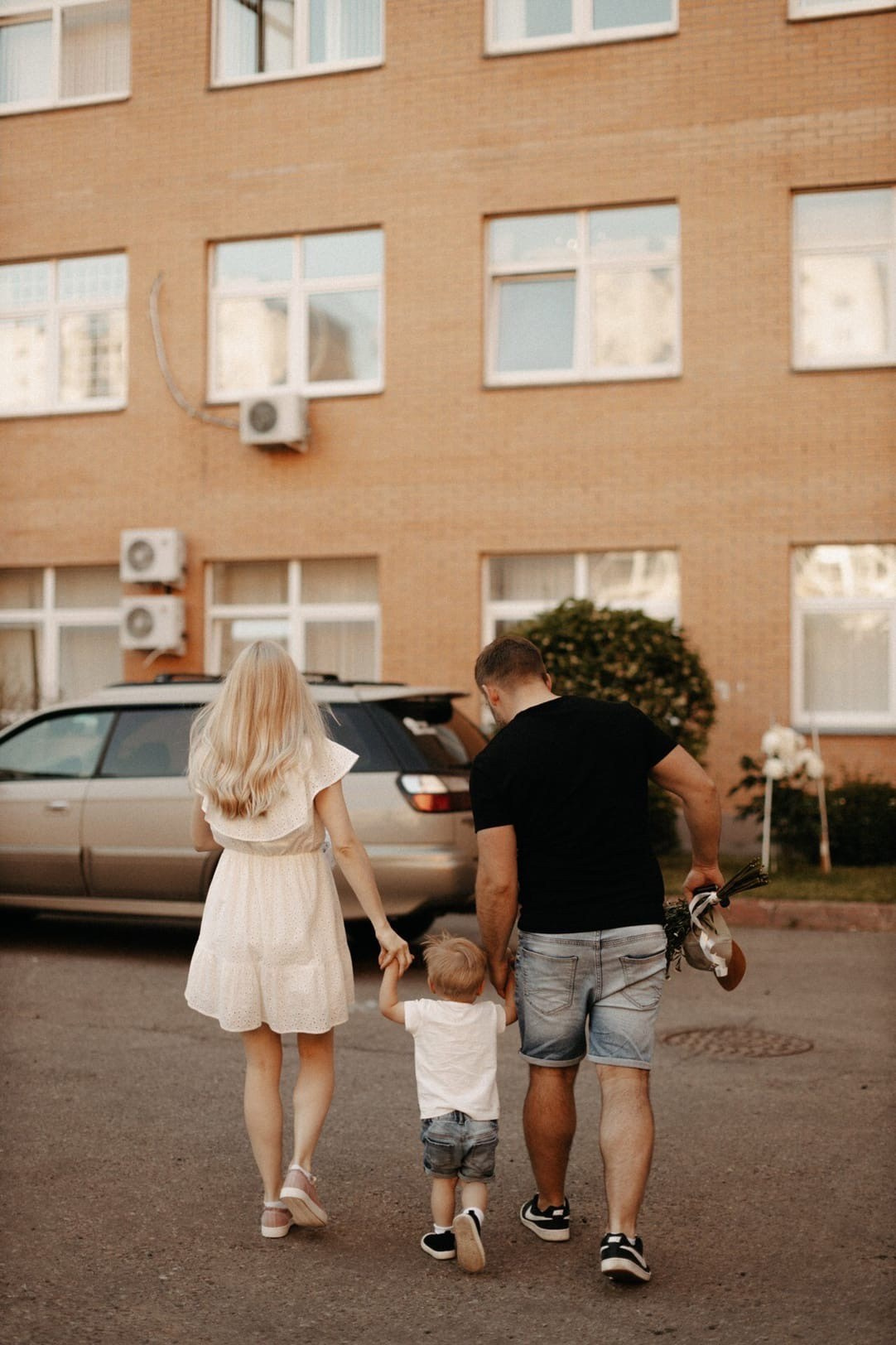 Выписка из Зеленоградского роддома. Свадебный и семейный фотограф Скрынник Светлана