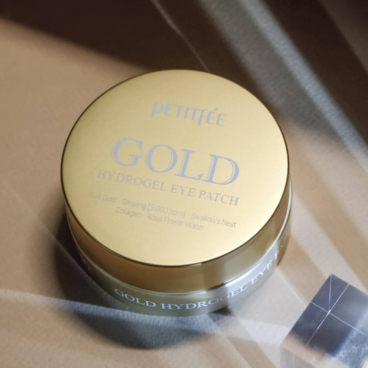 Фото косметики. Контент Предметный фотограф Саратов, контент для бизнеса, съемка для брендов, предметные фотосъёмки в Саратове. Елена