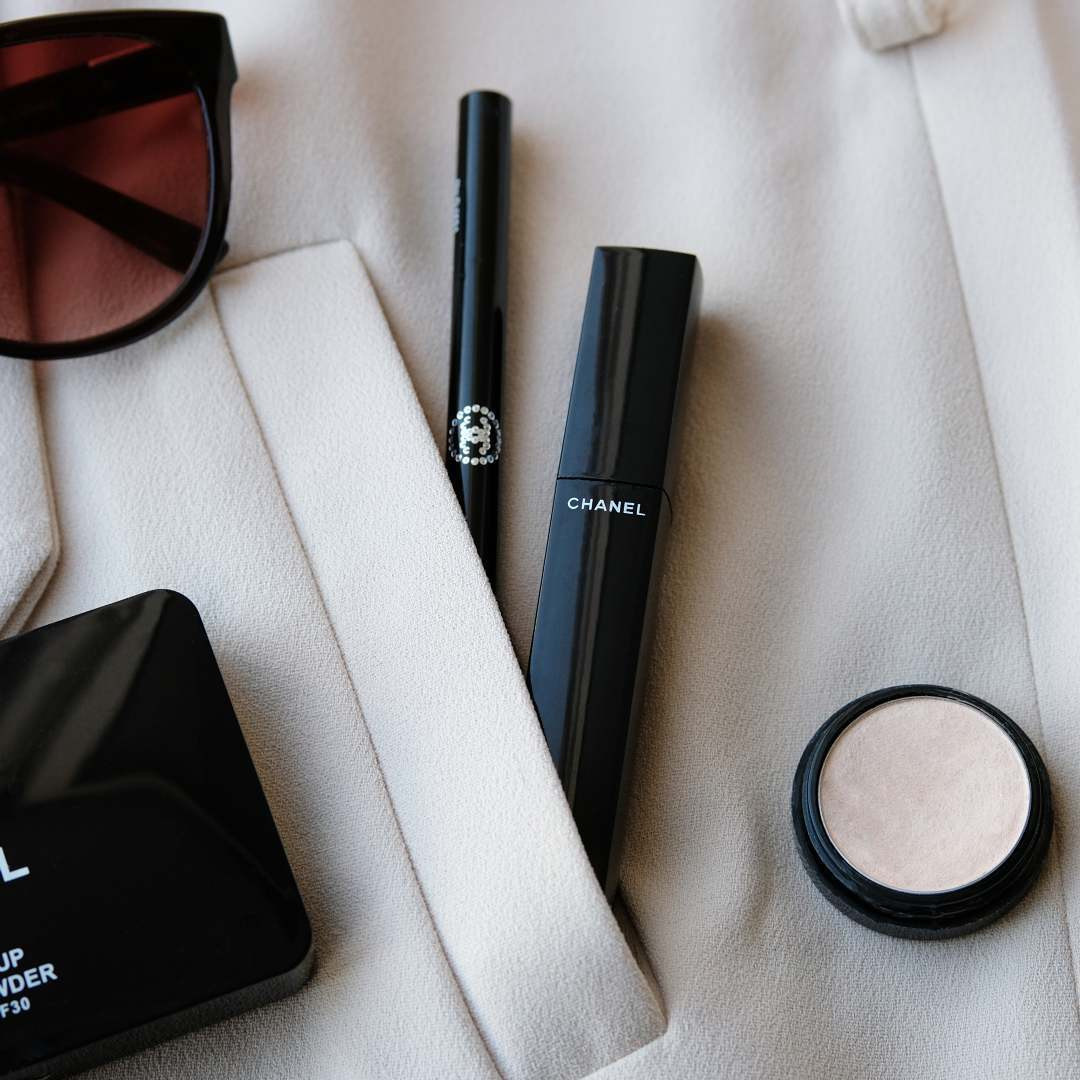 Фото косметики. Контент Предметный фотограф Саратов, контент для бизнеса, съемка для брендов, предметные фотосъёмки в Саратове. Елена