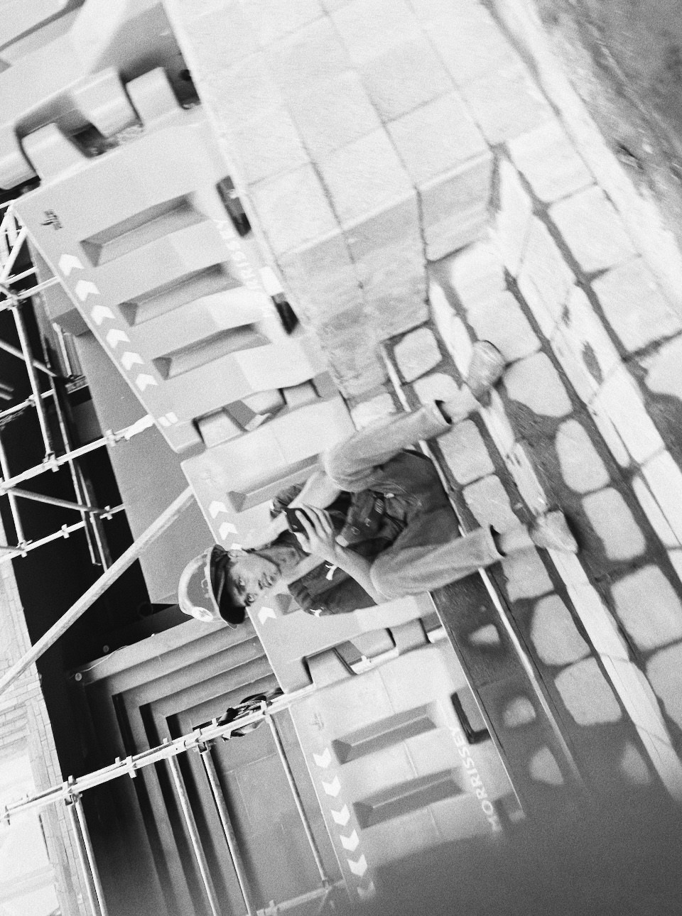 JAKARTA. Carolinetru