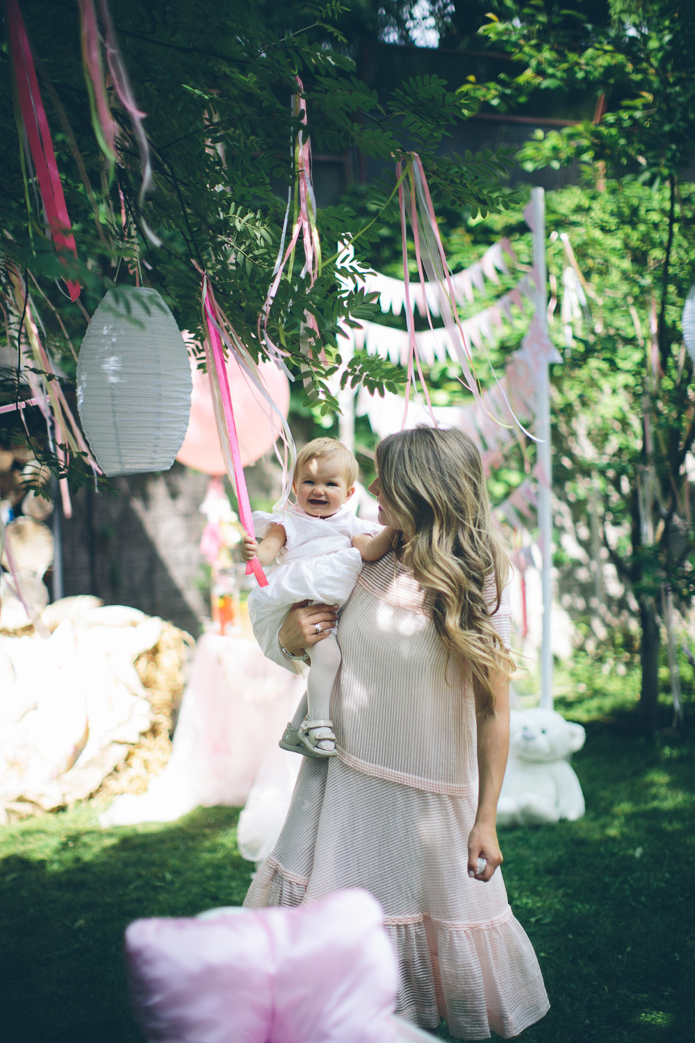 Саше 1 год, День рождения дома. Семейный фотограф Евгения Сурина