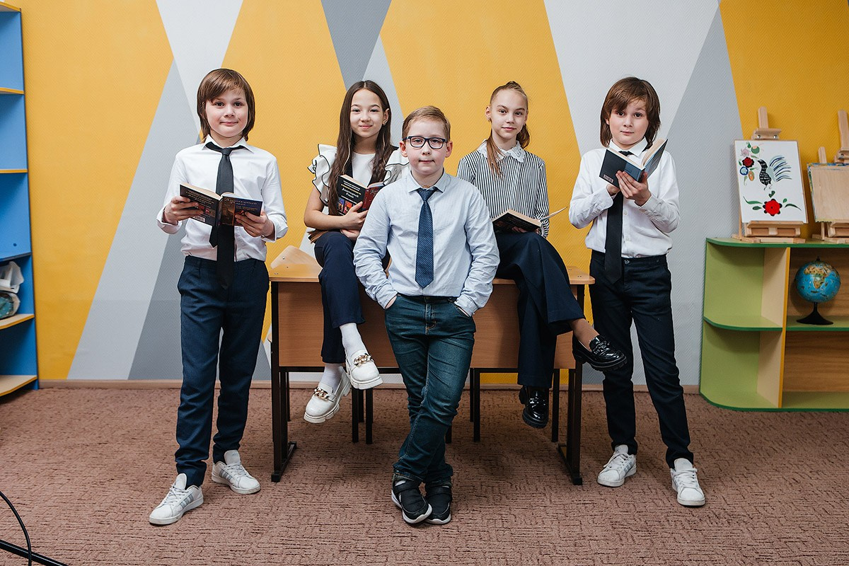 Изготовление выпускных альбомов в Москве и Московской области