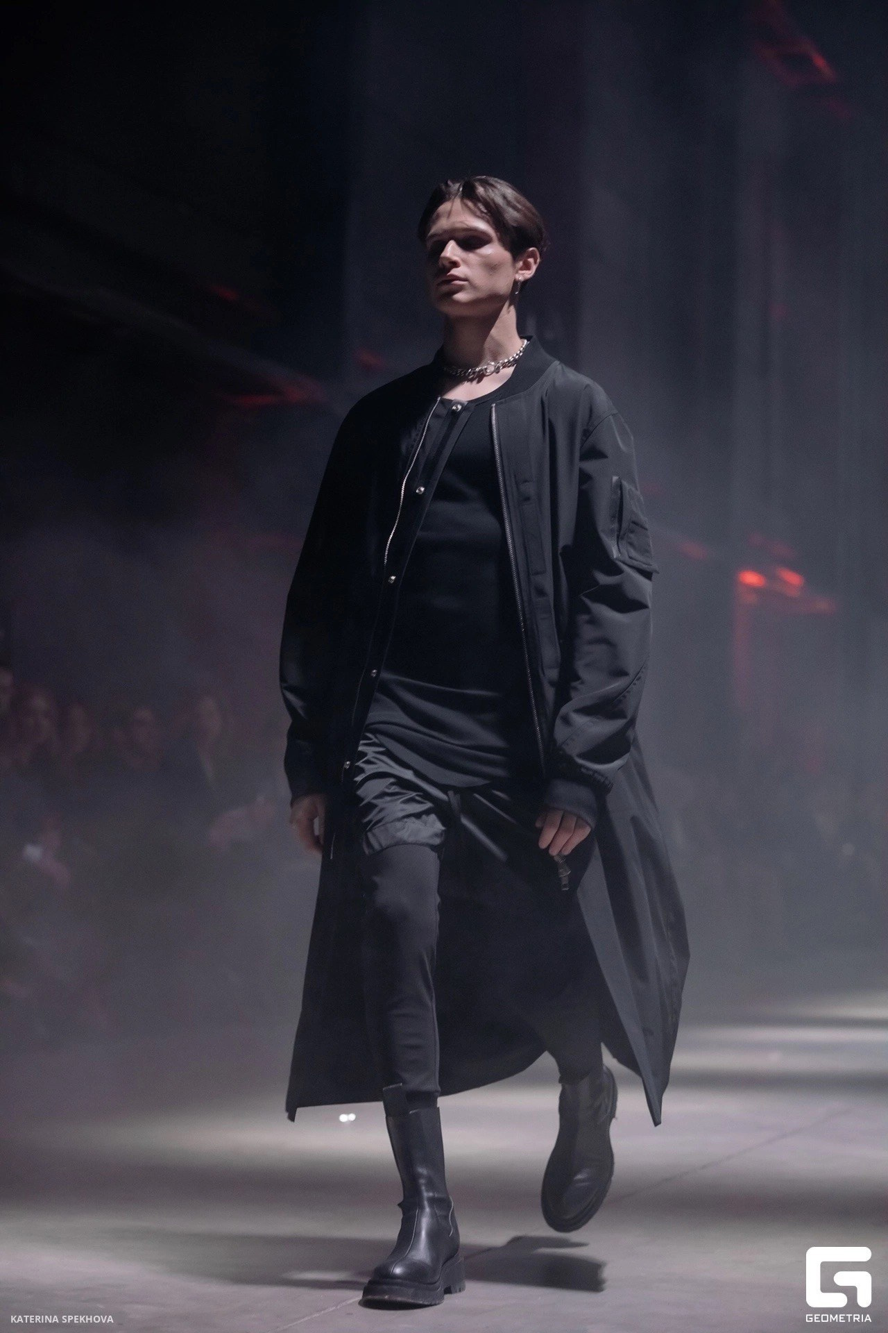 Модель для предметной съемки Даниил А. Н.Новгород | Sale Easy