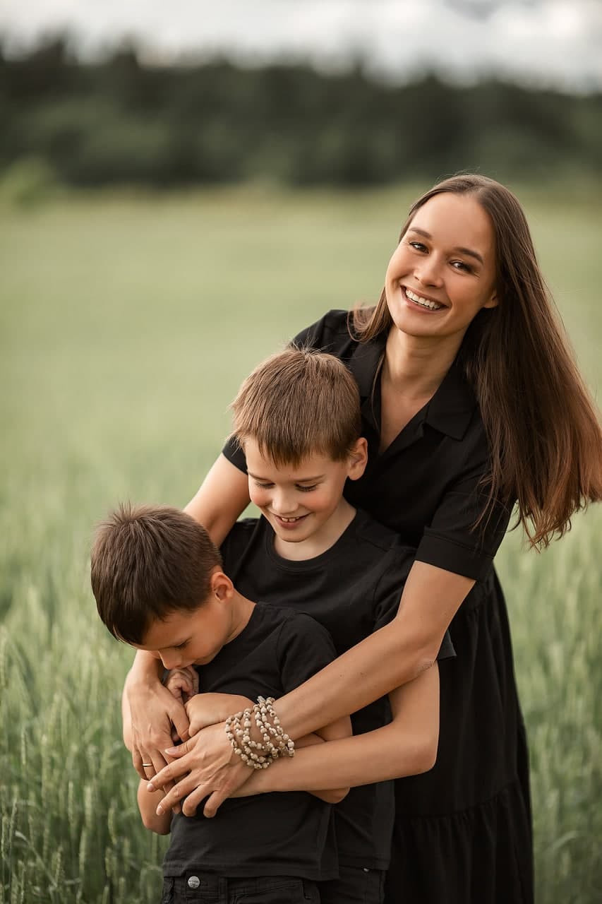 В зелёном поле. Фотошкола Елены Светловой (Санкт-Петербург)