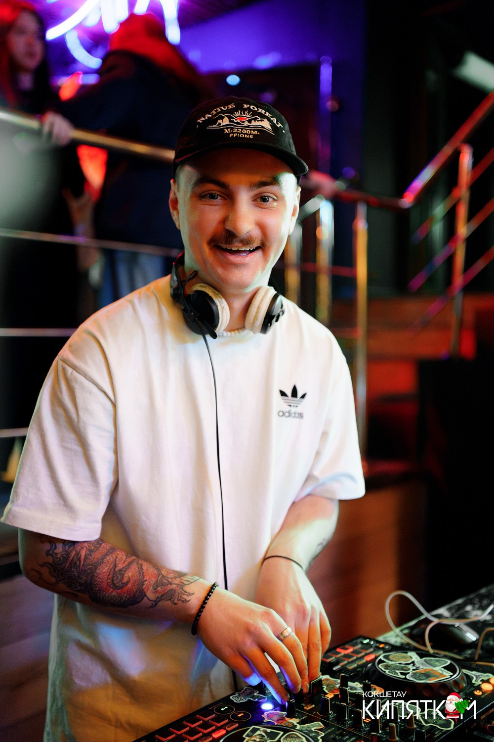 МЯТА школьная дискотека. КИПЯТКОМ КОКШЕТАУ