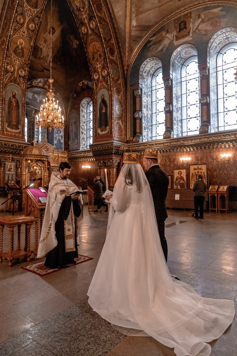 Свадьбы — Венчание. Фотостудия во Всеволожске. Подходит для всех творческих проектов