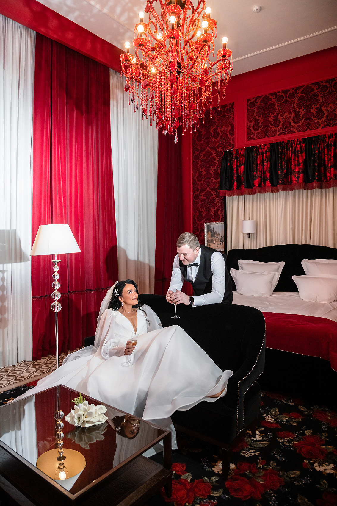 Свадьбы. Фотостудия во Всеволожске. Подходит для всех творческих проектов