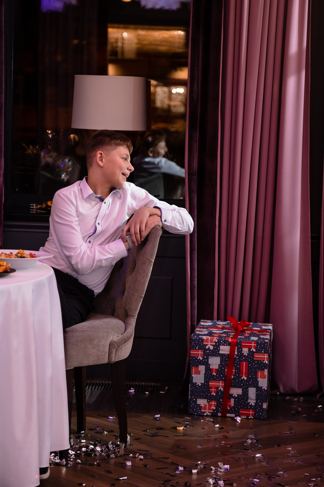 Свадьбы. Фотостудия во Всеволожске. Подходит для всех творческих проектов