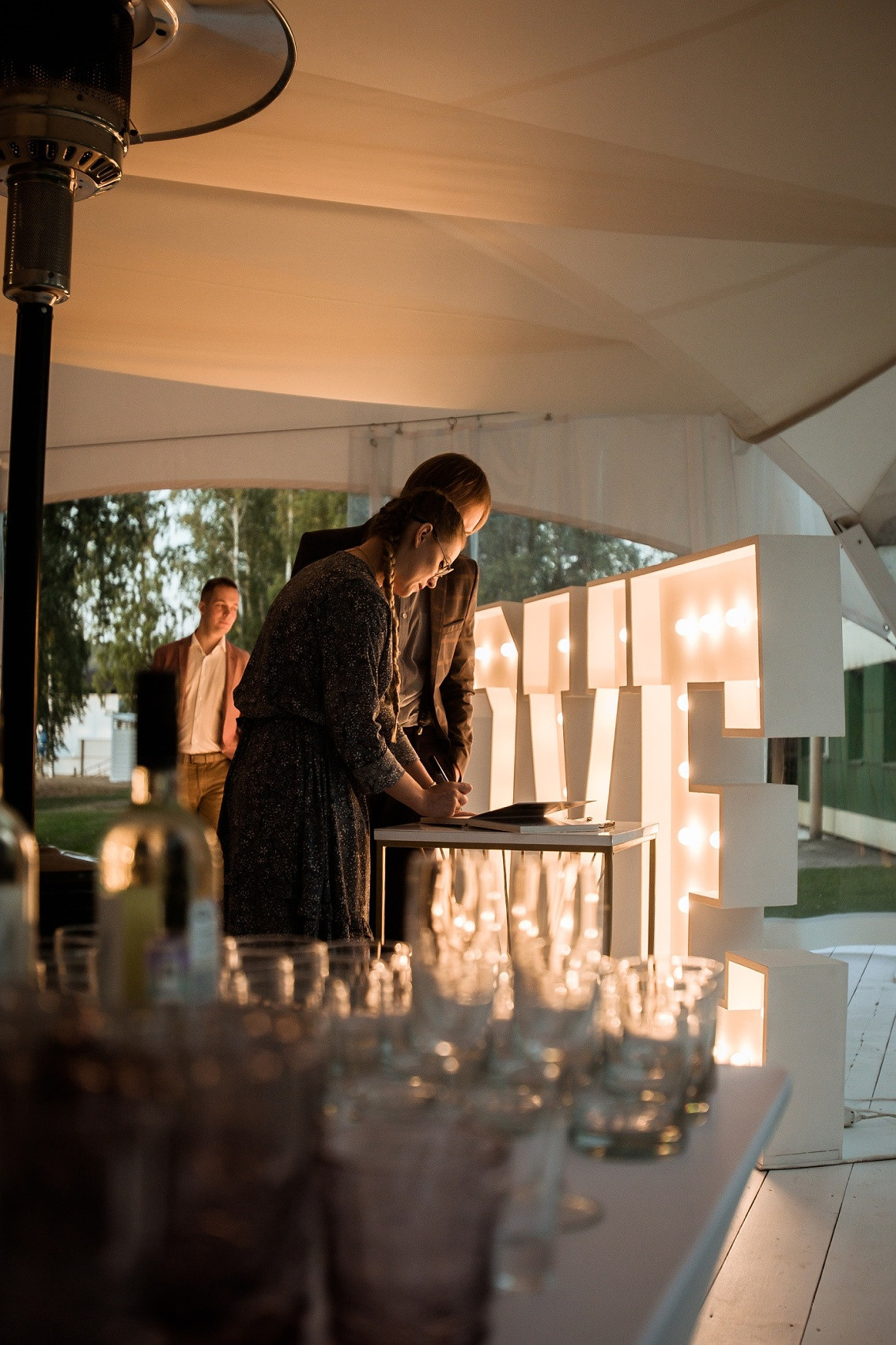 Свадьбы. Фотостудия во Всеволожске. Подходит для всех творческих проектов