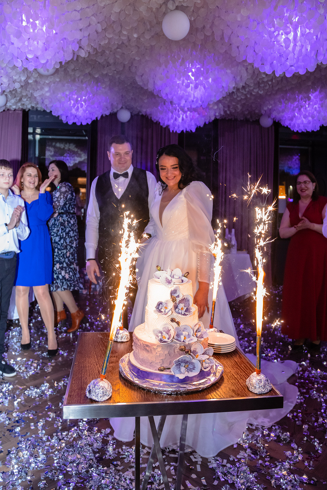 Свадьбы. Фотостудия во Всеволожске. Подходит для всех творческих проектов