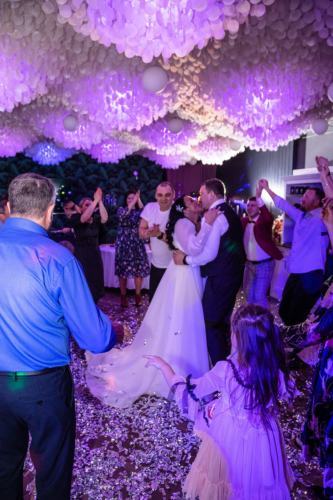 Свадьбы. Фотостудия во Всеволожске. Подходит для всех творческих проектов