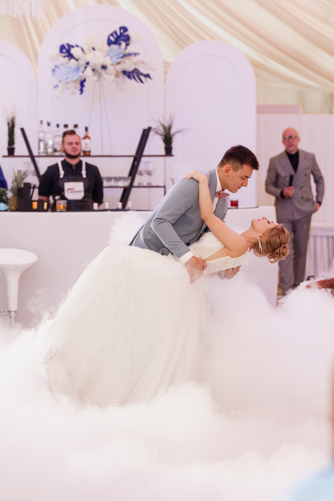 Свадьбы. Фотостудия во Всеволожске. Подходит для всех творческих проектов