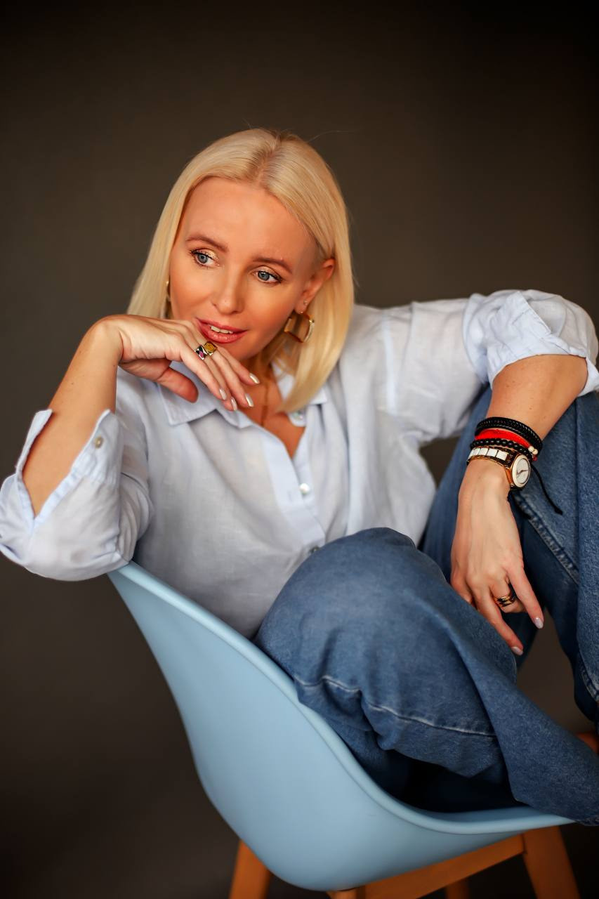 Портретный фотограф Ивона. Фотостудия во Всеволожске. Подходит для всех творческих проектов