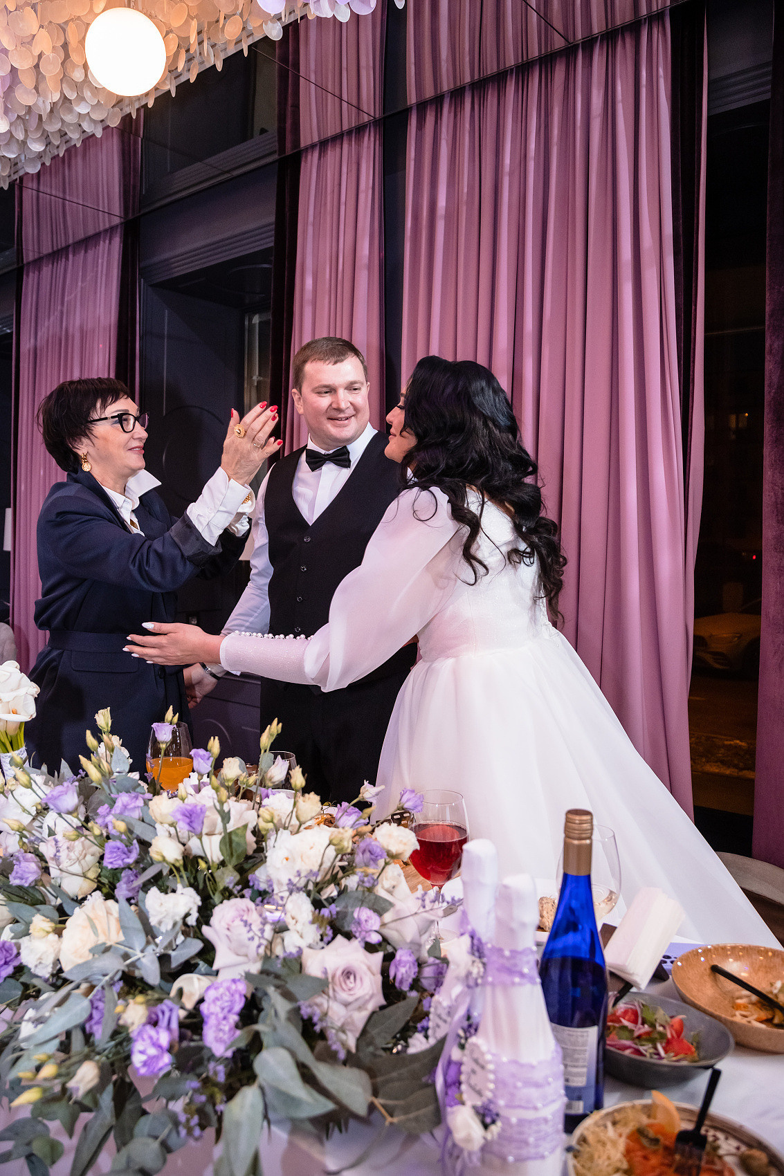 Свадьбы. Фотостудия во Всеволожске. Подходит для всех творческих проектов