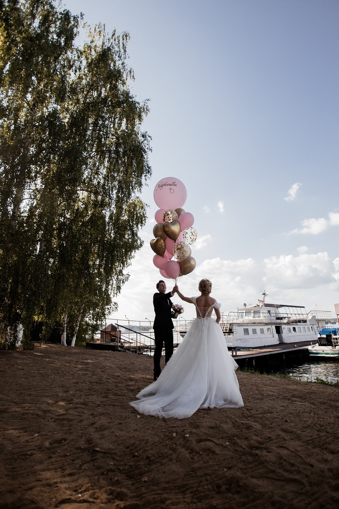 Свадьбы. Фотостудия во Всеволожске. Подходит для всех творческих проектов