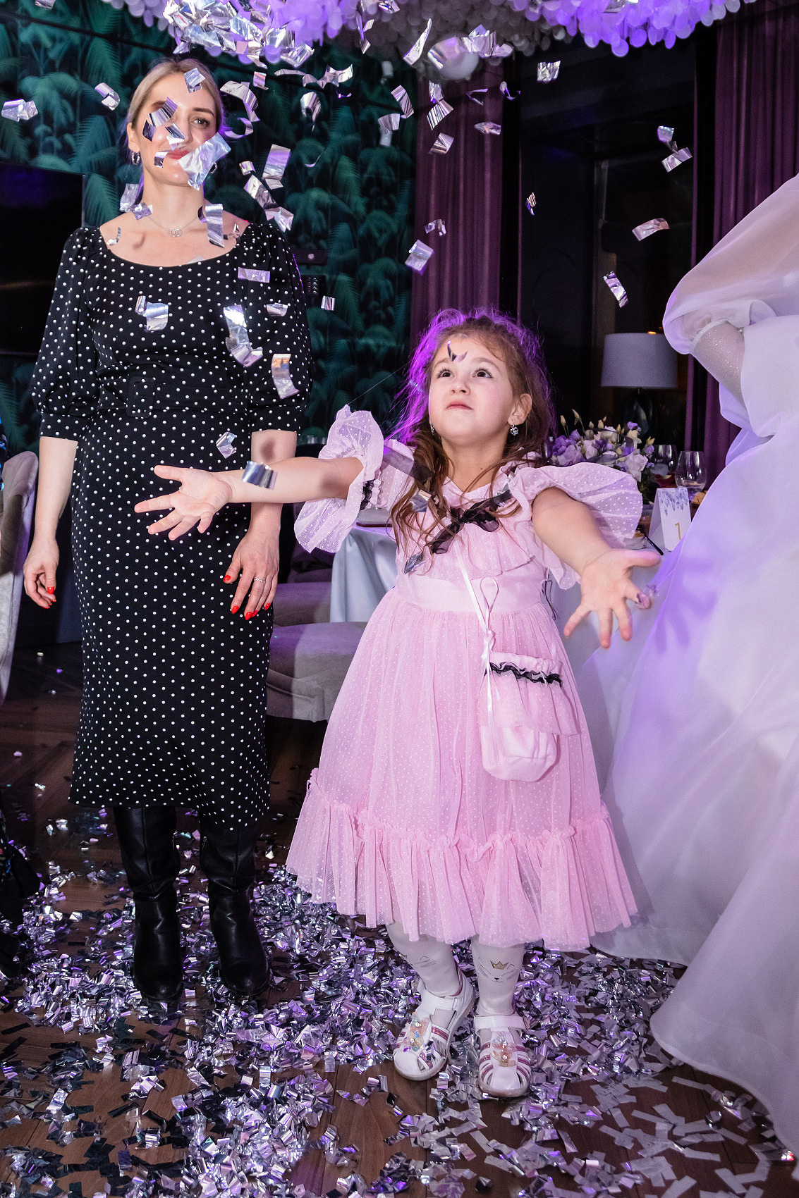 Свадьбы. Фотостудия во Всеволожске. Подходит для всех творческих проектов