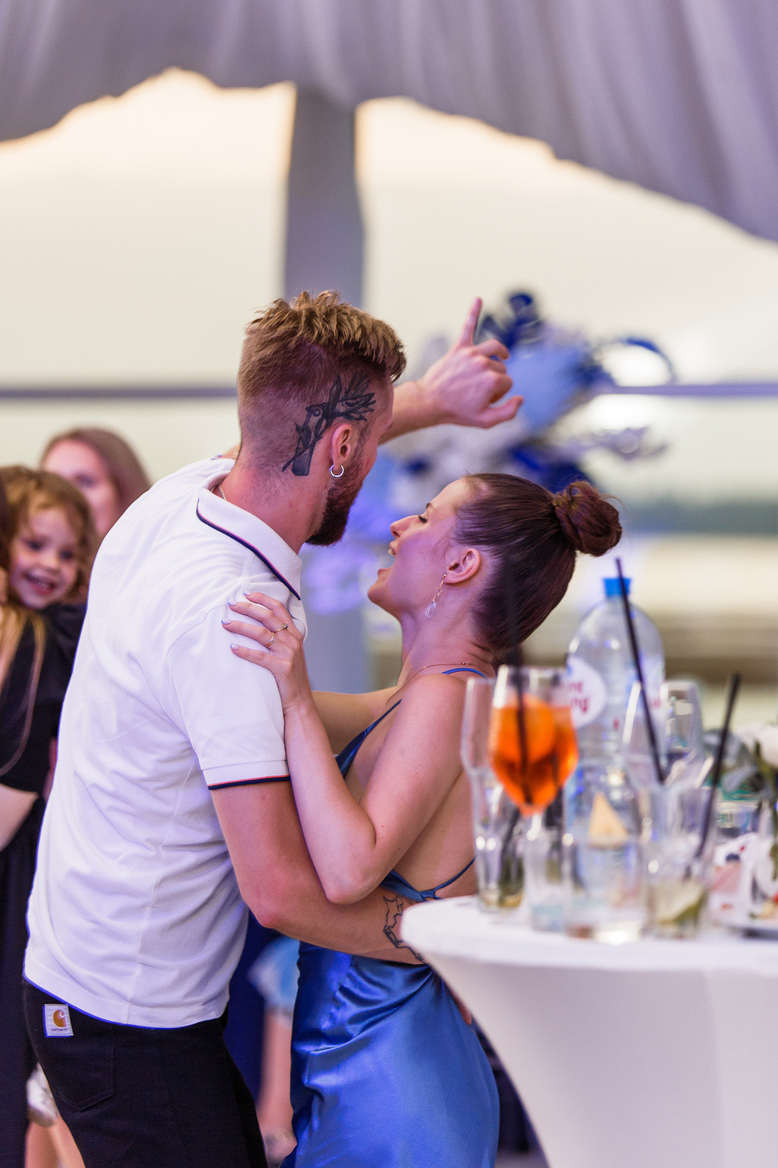 Свадьбы. Фотостудия во Всеволожске. Подходит для всех творческих проектов