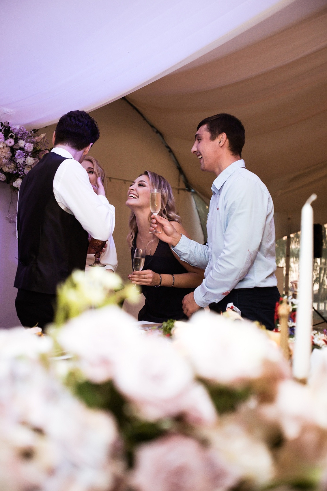 Свадьбы. Фотостудия во Всеволожске. Подходит для всех творческих проектов