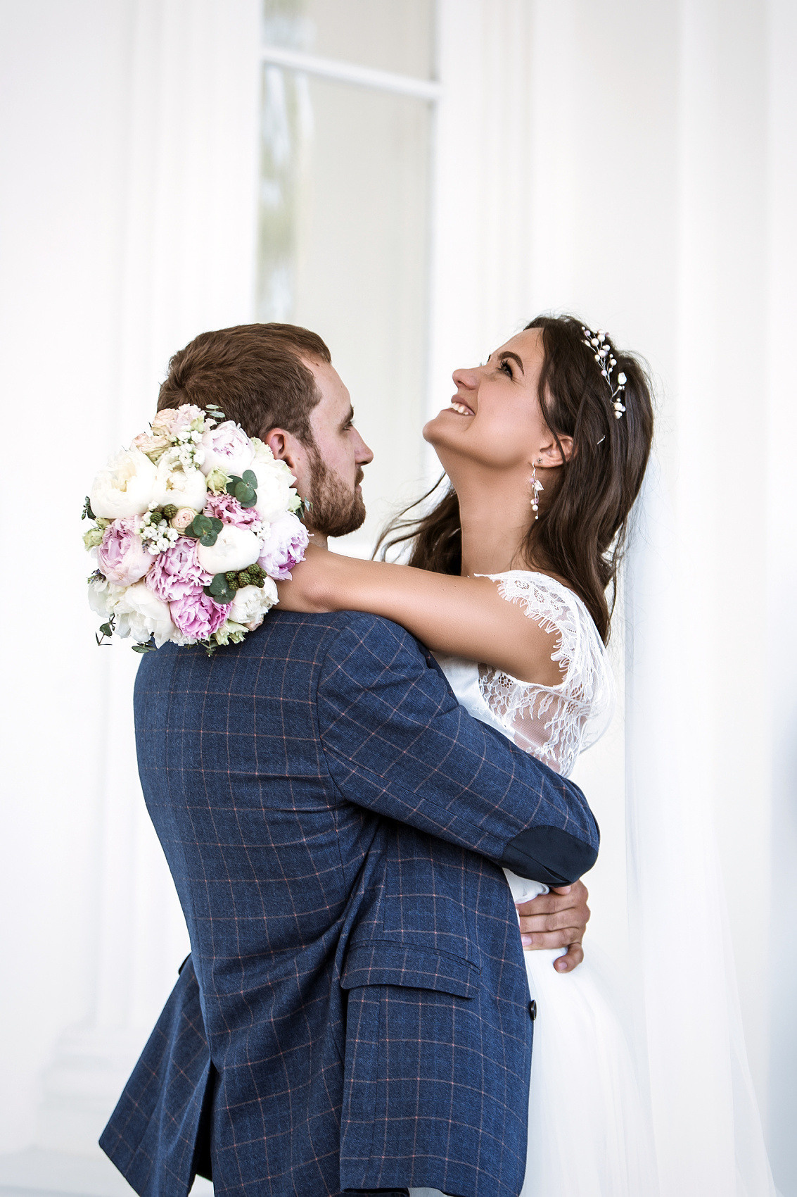 Свадьбы. Фотостудия во Всеволожске. Подходит для всех творческих проектов