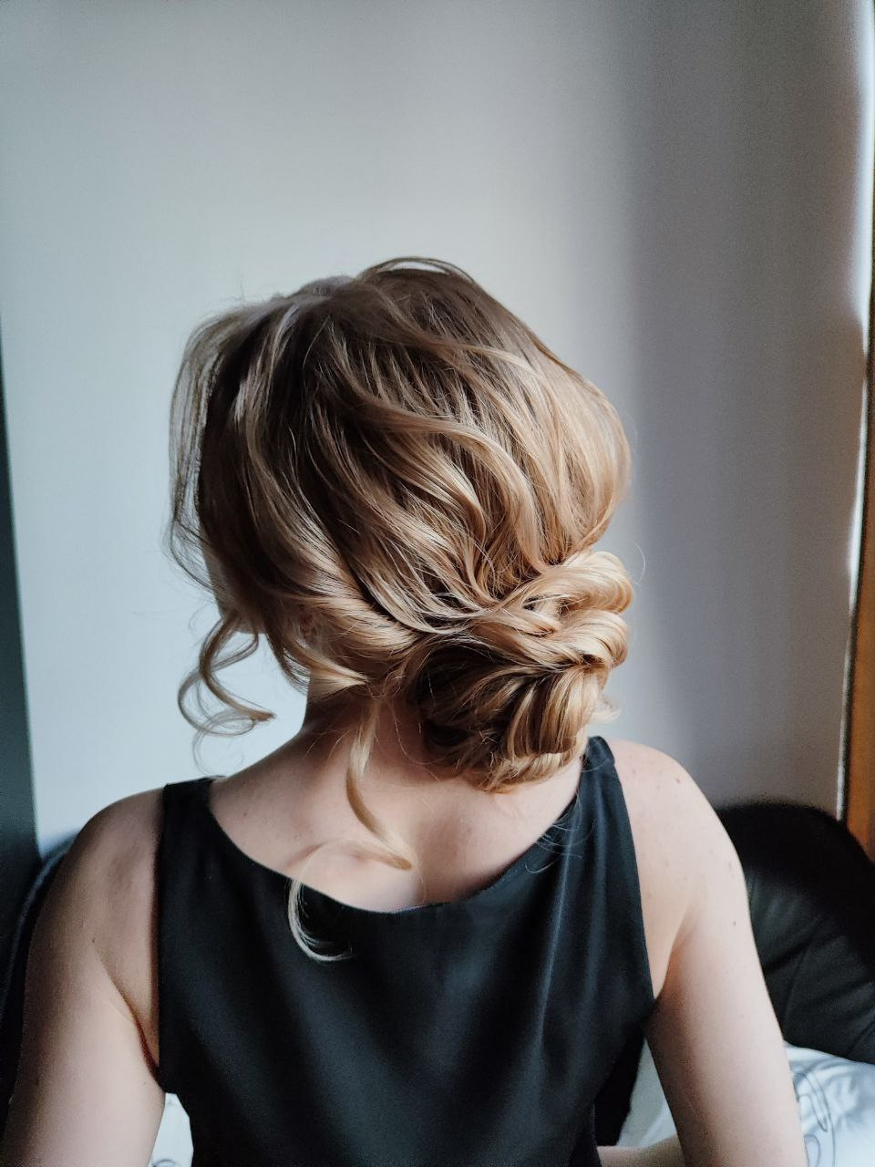 Визажист — Елена Кимова. Фотостудия во Всеволожске. Подходит для всех творческих проектов