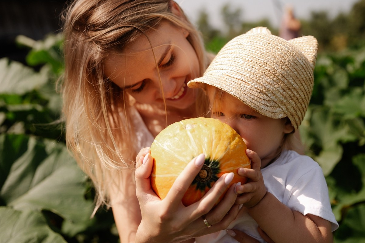 Юля и Лиза. Фотограф Любовь Щербинина