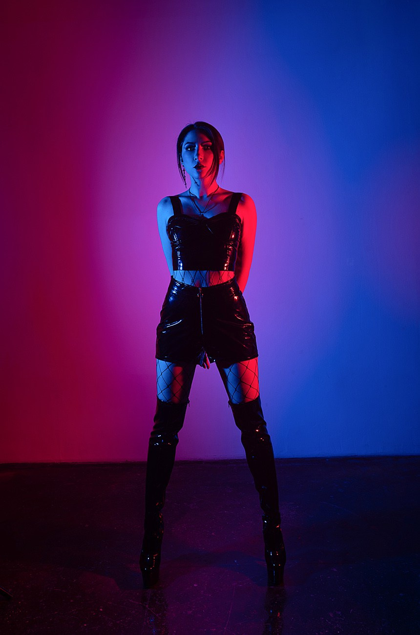 Неон. Свадебный и семейный фотограф в Туле Ксения Сильвер