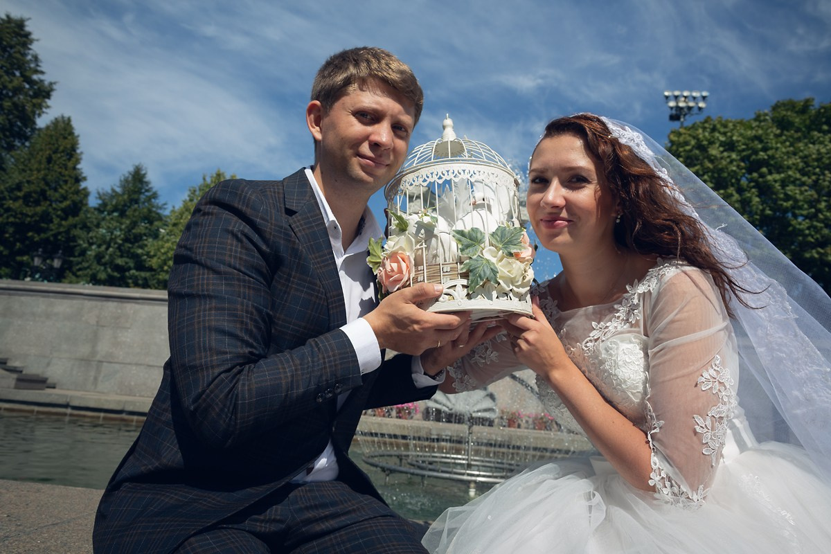 Венчание в главном Храме. Свадебный и репортажный фотограф в Москве и Московской области