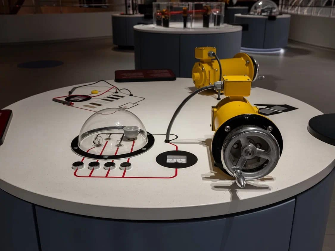 Лунарий, Москва 2022 Архитектор Юлия Наполова. Фотограф Василий Буланов