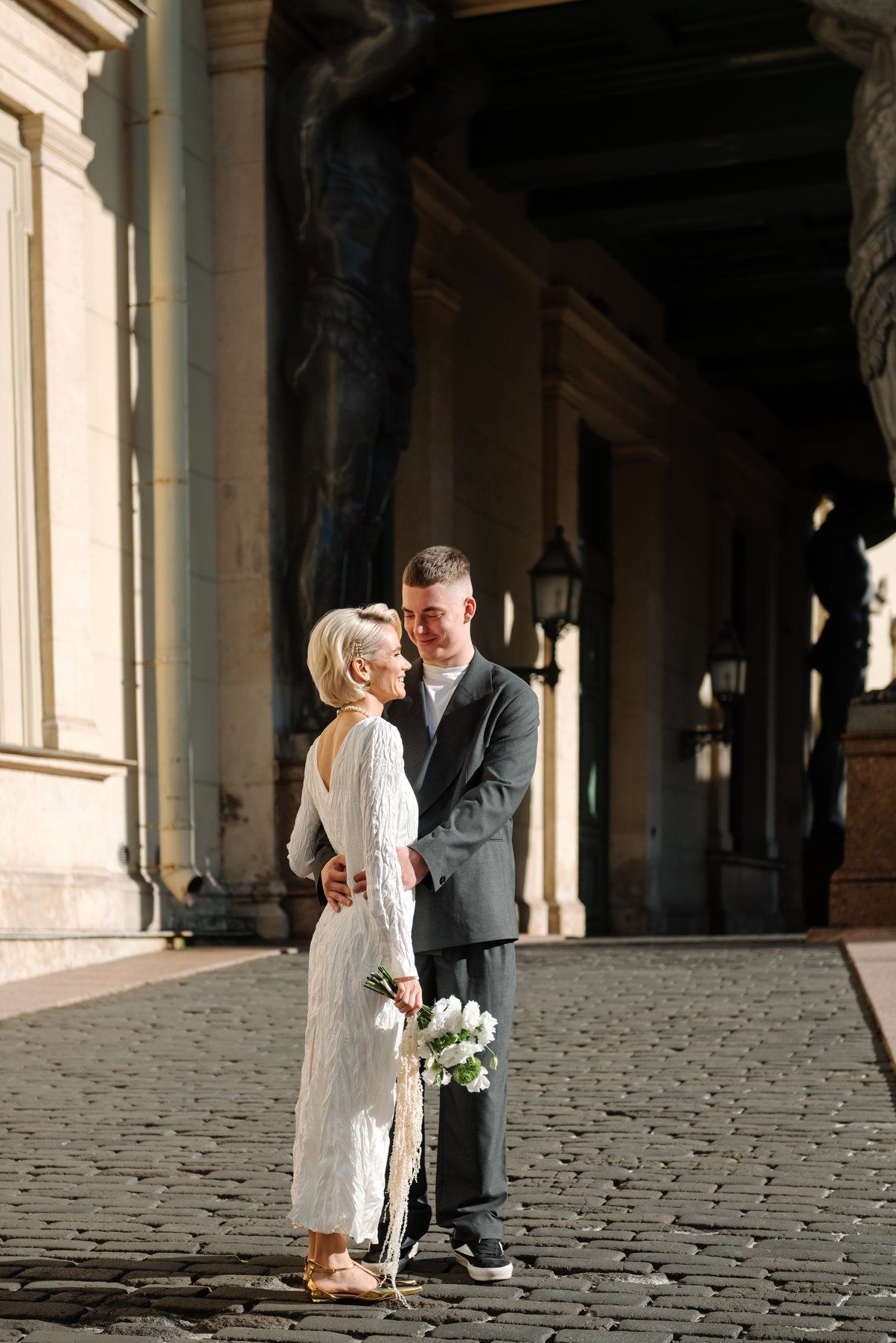 Прогулка у Атланов. Свадебный и сеейный фотограф в Санкт-Петербурге Елена Худякова