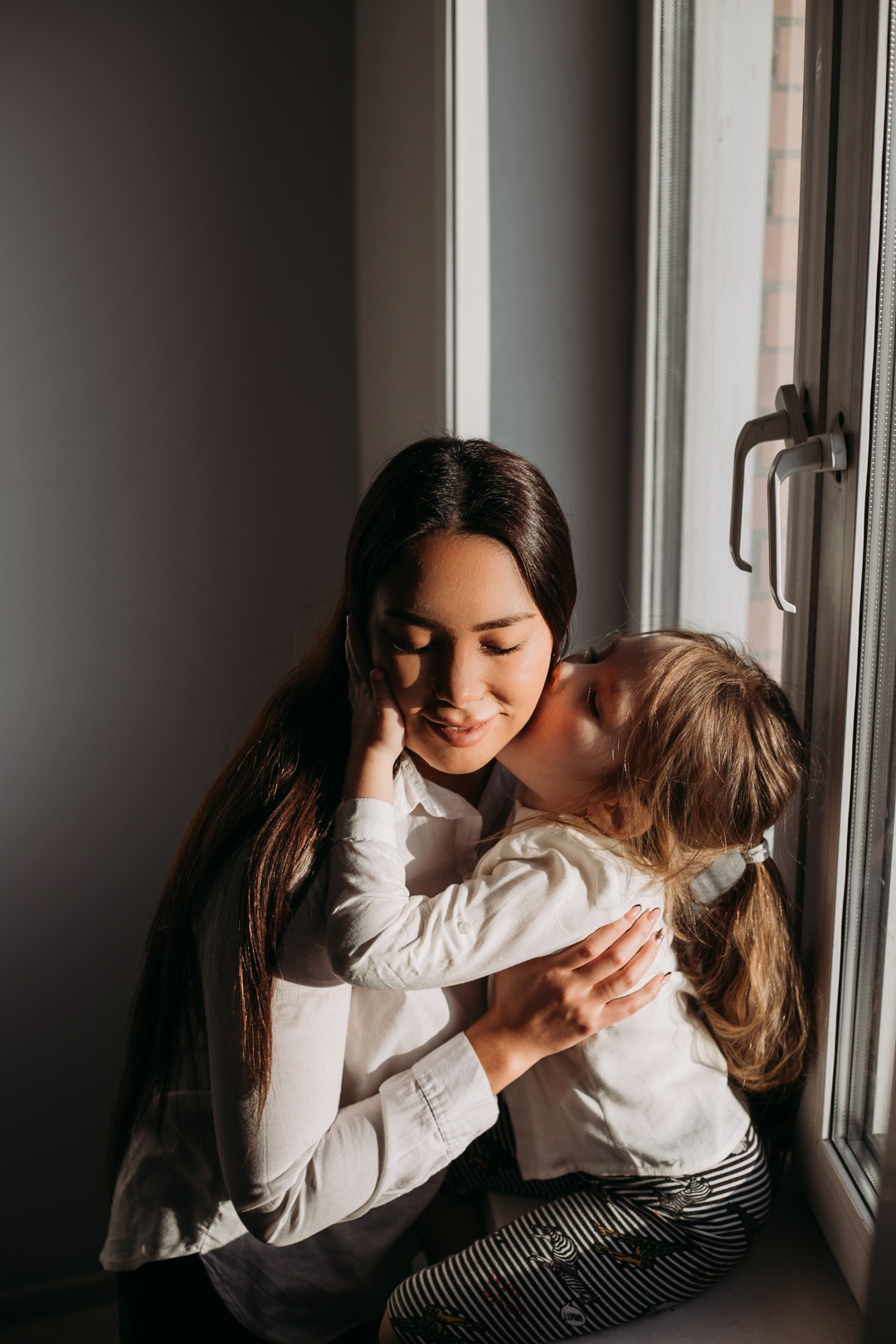 Надя и доча Ева. Фотограф Бурятии София Андриянова