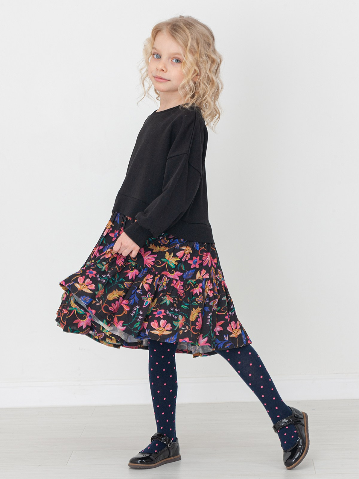 Фотосъёмка детских колготок. Сборные фотосъёмки в Москве. фотосессии одежды.фотограф