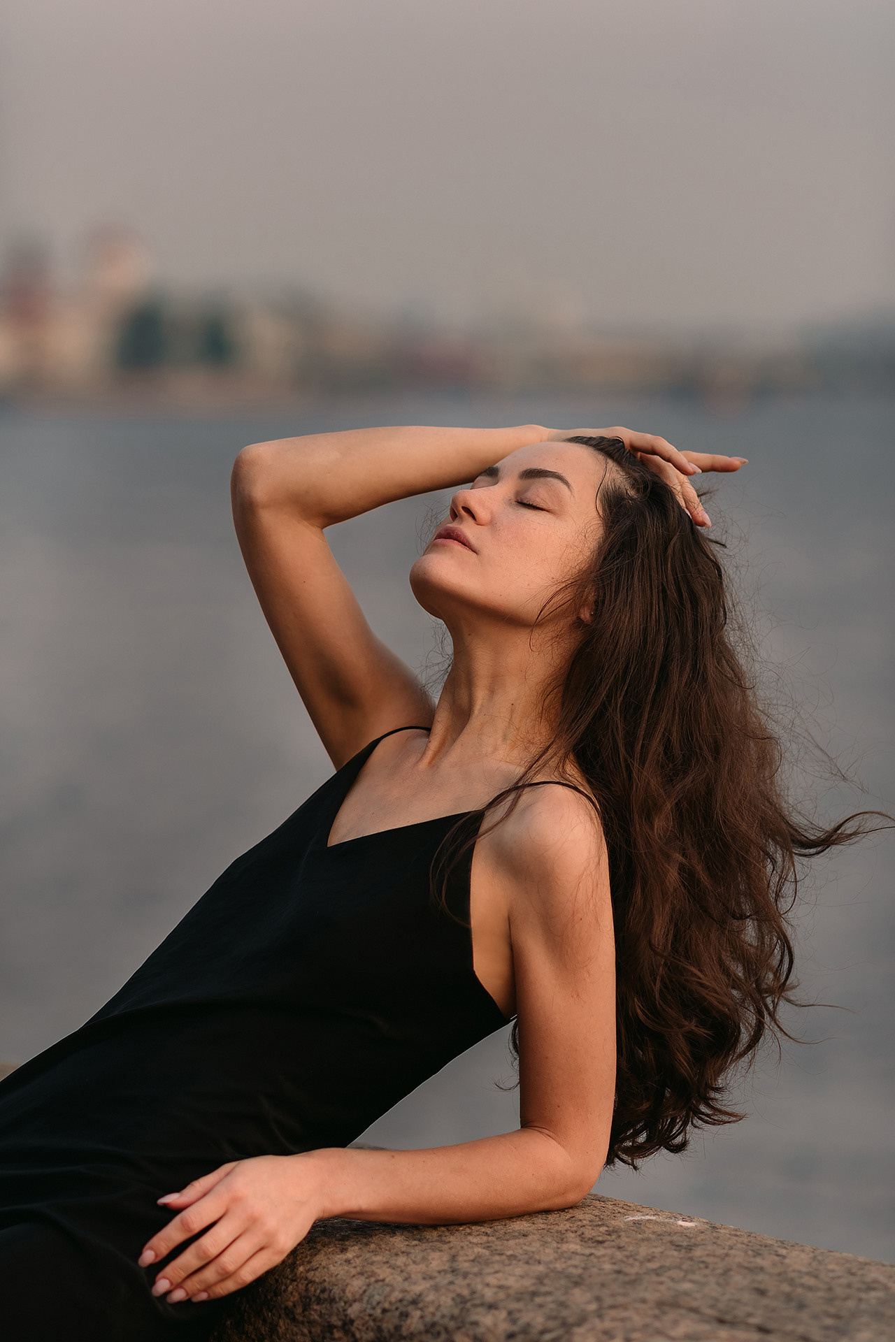 Фотосессия в СПб на рассвете. Фотограф Юлия Кондратьева