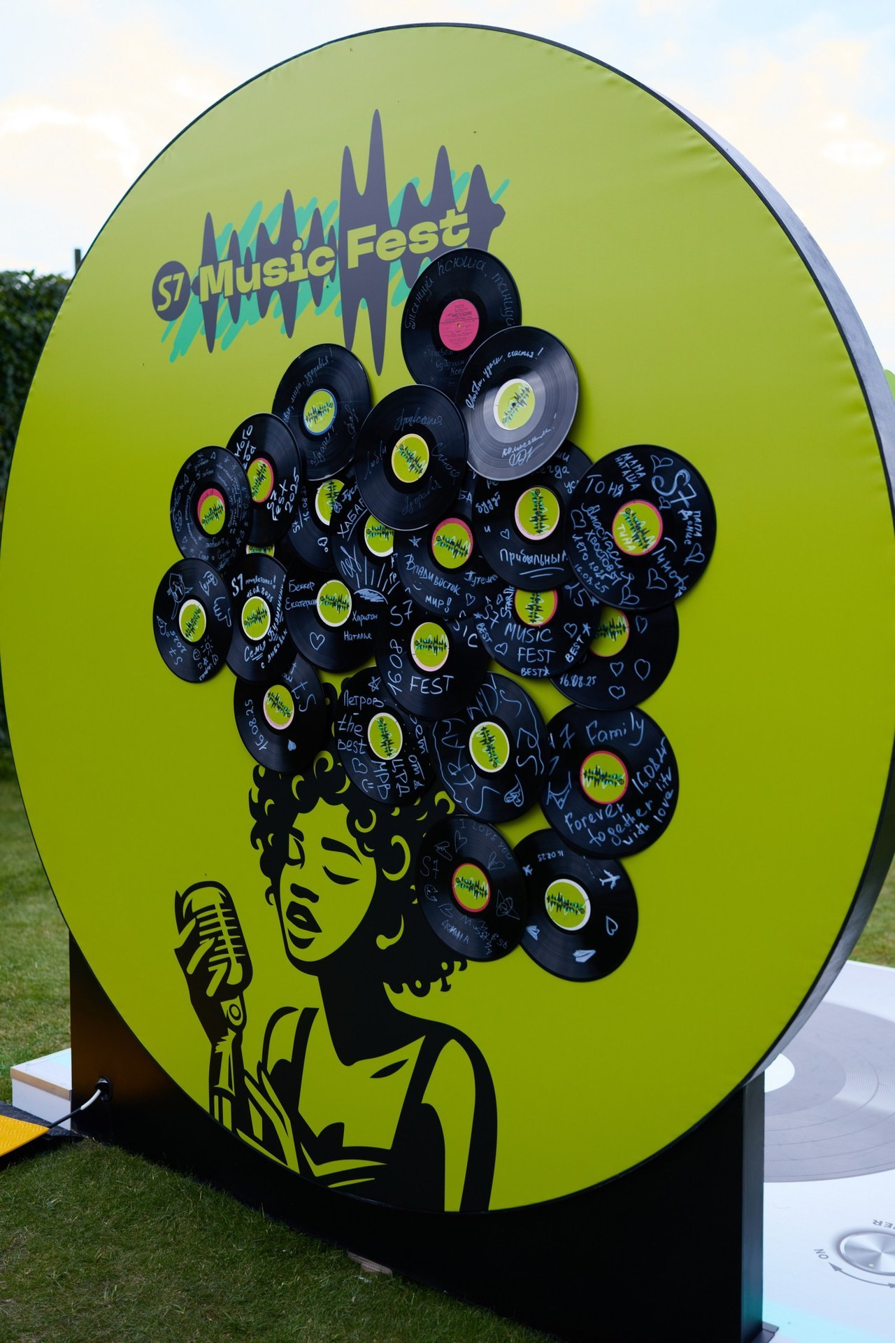 Отзывы. Яркий репортажный фотограф в Москве Лоскутов Глеб