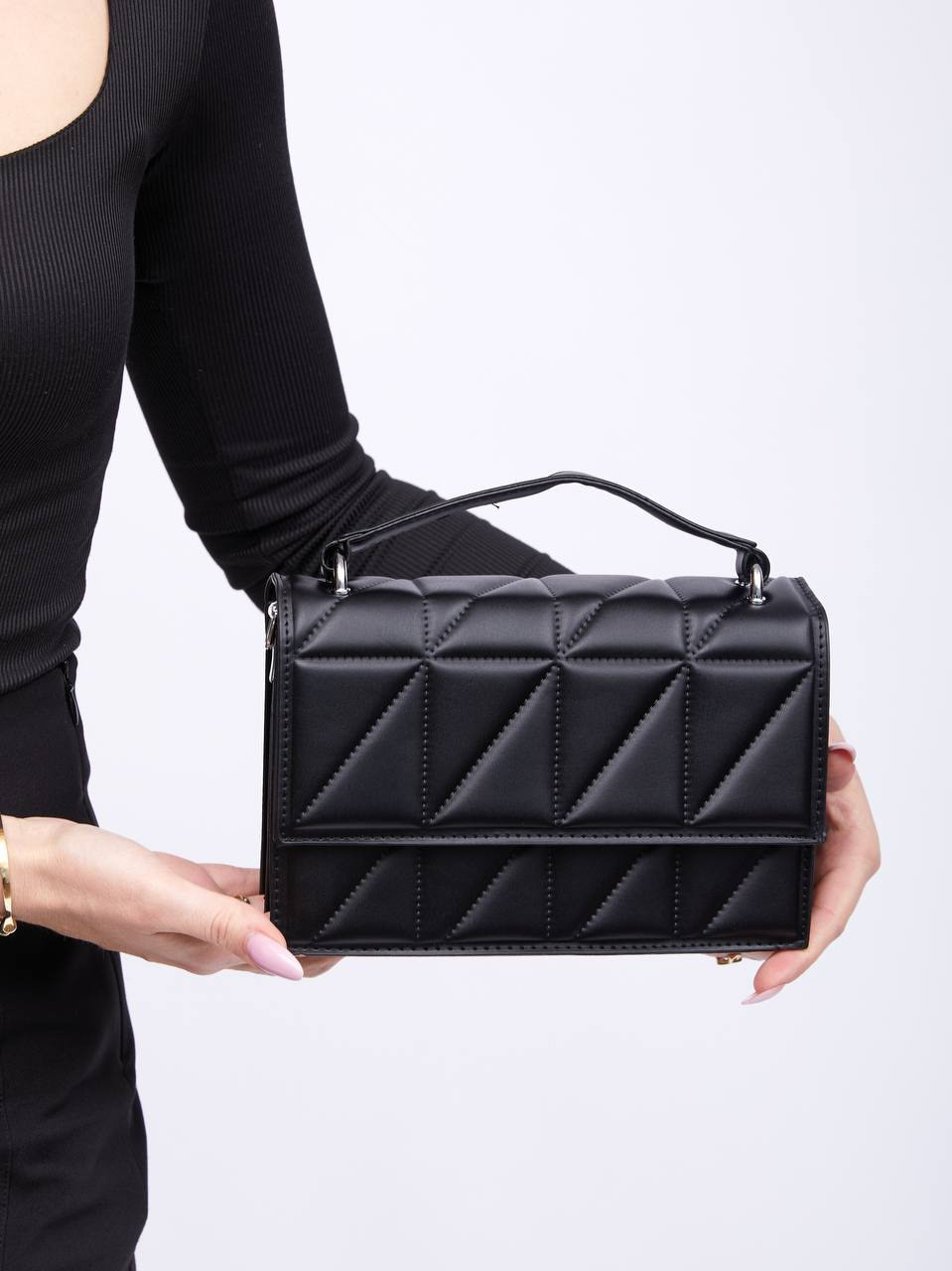 Я — Алексей, ваш предметный фотограф, Фотограф для онлайн-бизнеса