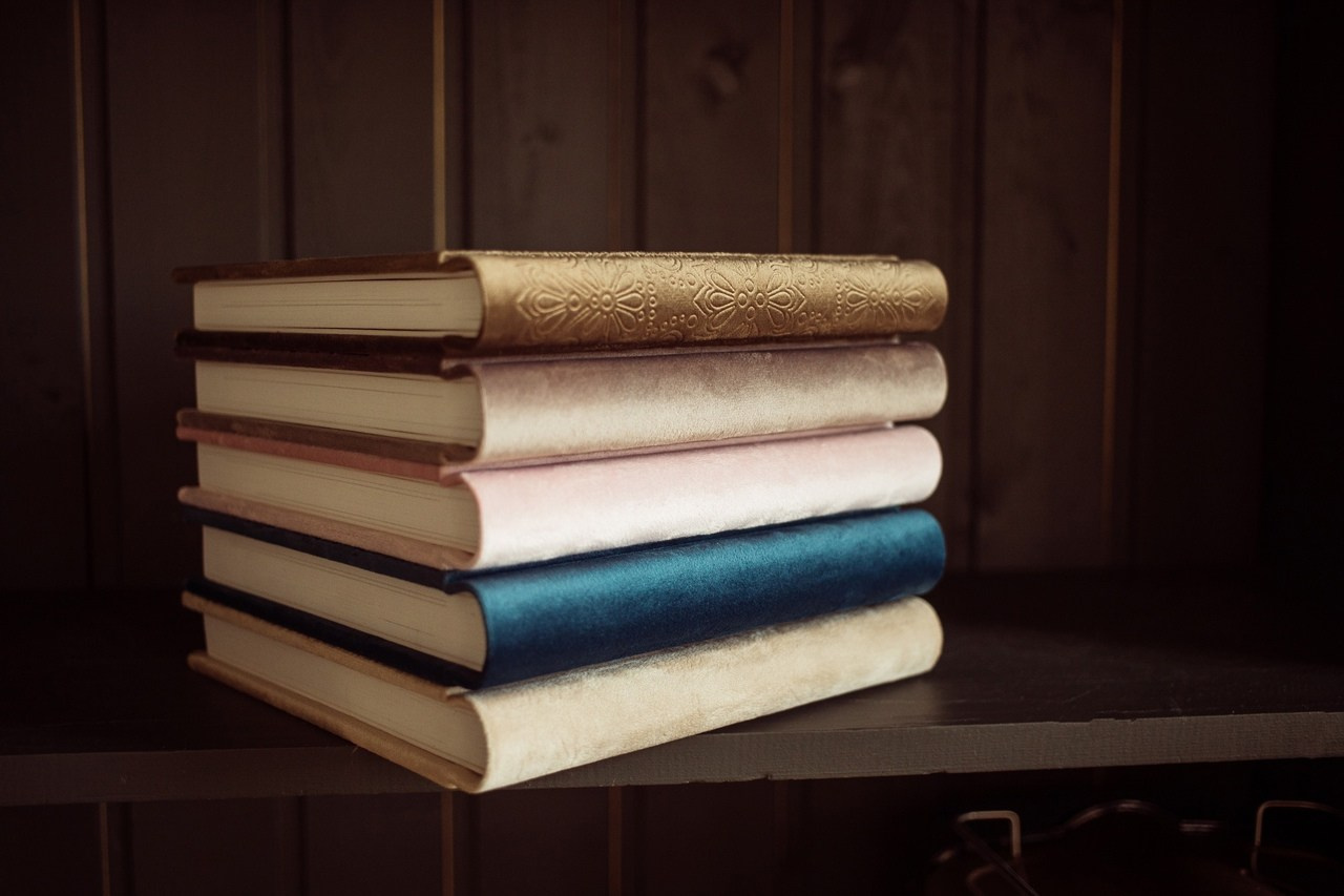 Книги. Портретный фотограф Санкт-Петербург Москва Андронова Юлия