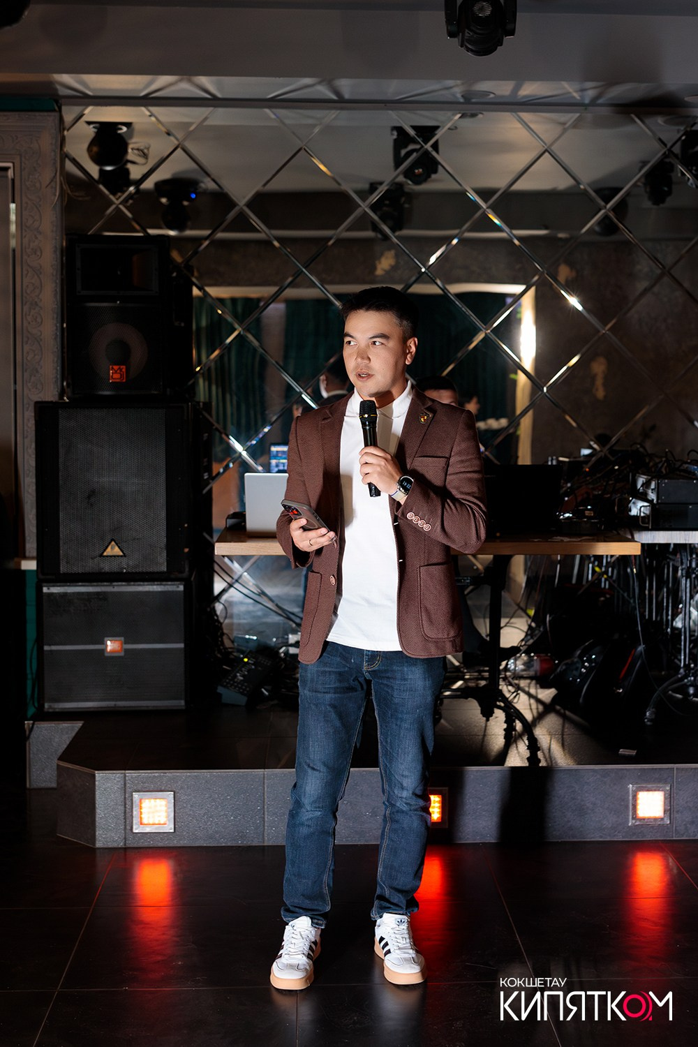 ШАШЛЫЧНЫЙ ДВОР. КИПЯТКОМ КОКШЕТАУ