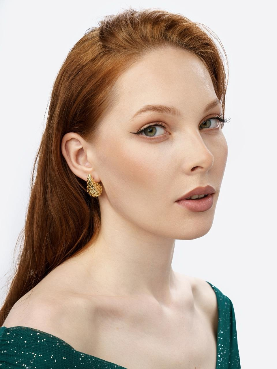 Марго. KED Production — продакшн из СПб. Создаём фото, видео и контент, который помогает брендам и селлерам продавать больше