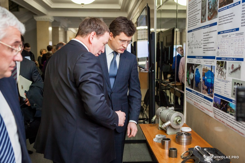 Министр энергетики. Видеооператор/Фотограф Николай Завьялов