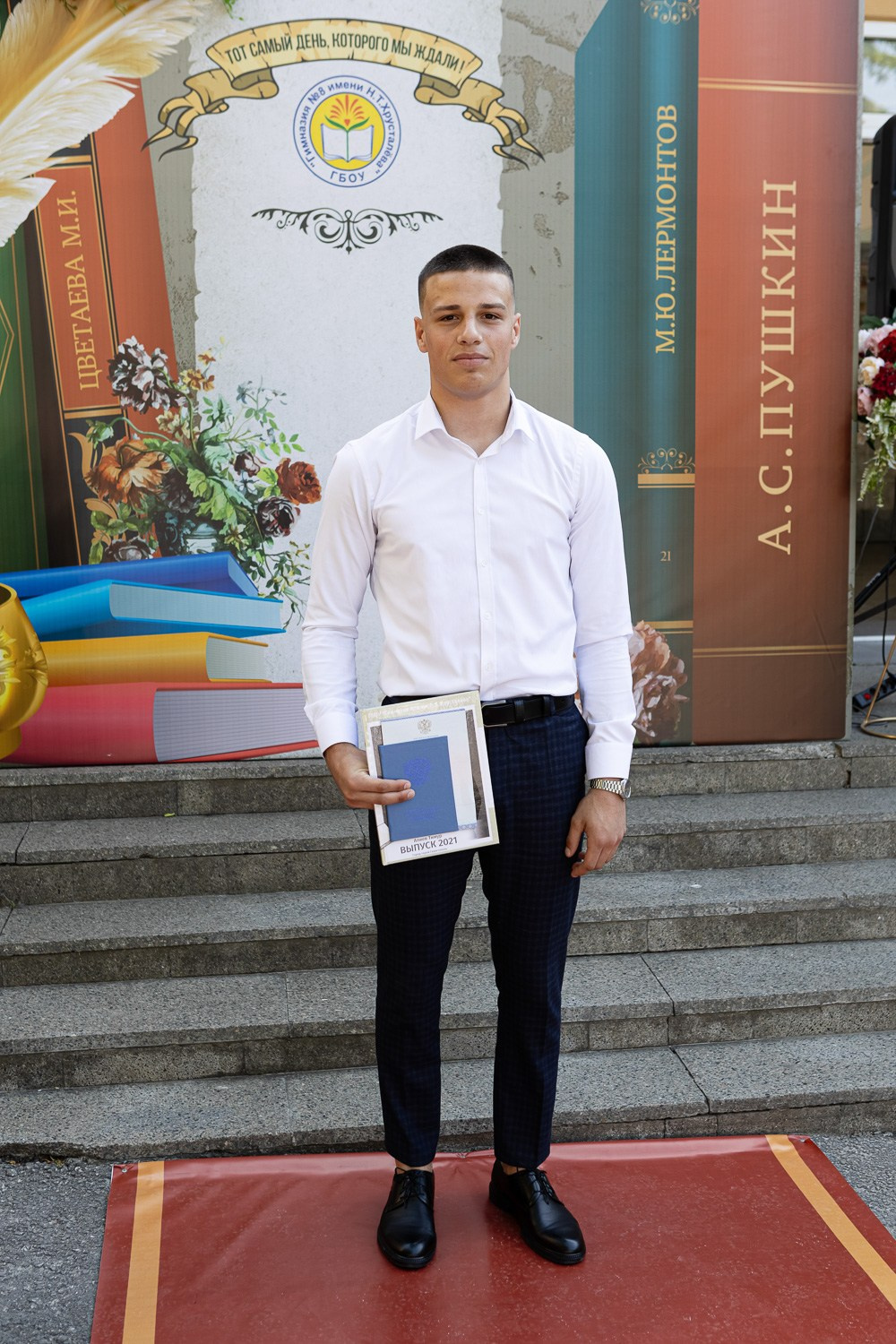 Фотосъёмка выпускного в школе. Свадебный фотограф, фотосъемка в Крыму, Севастополе, Симферополе, Ялте