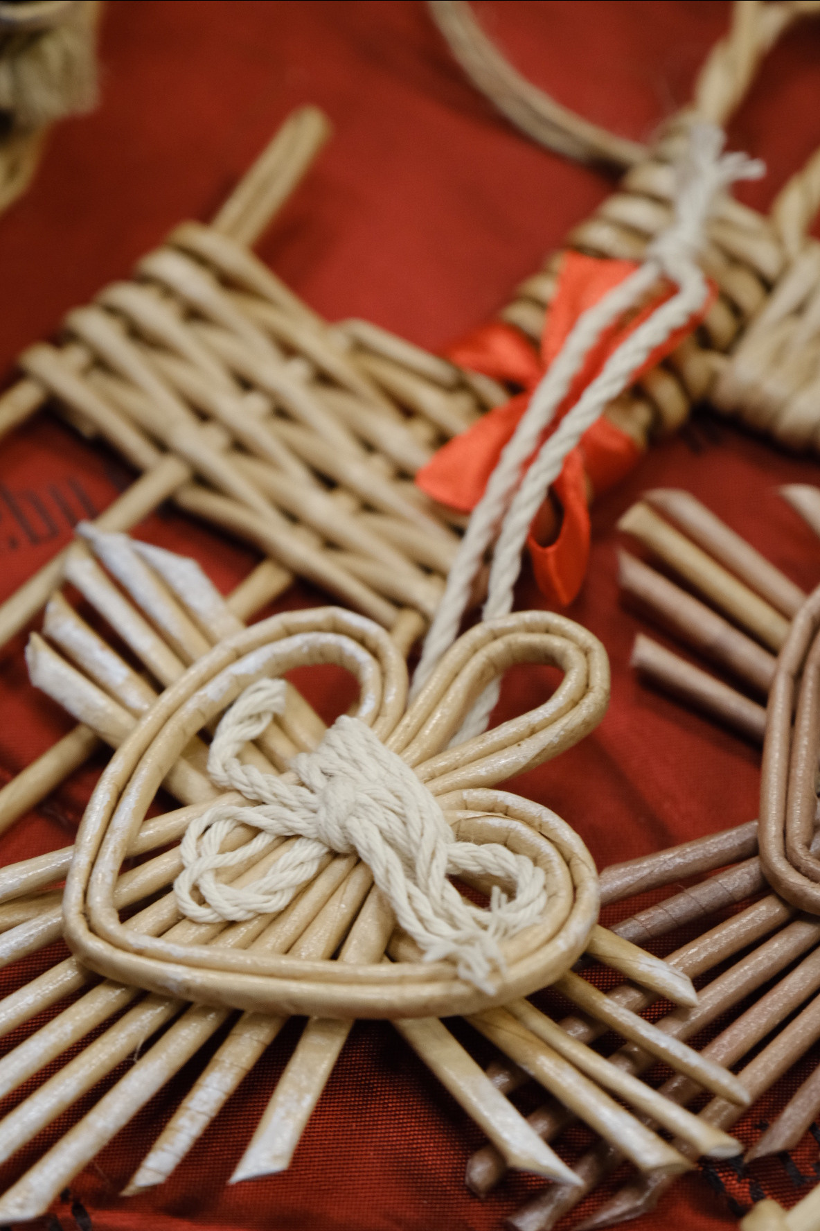 РОЖДЕСТВЕНСКАЯ ЯРМАРКА’ 22 | Англиканская церковь Св.Андрея. Индивидуальная фотосъёмка в Москве. Фотограф Василиса Тарасова