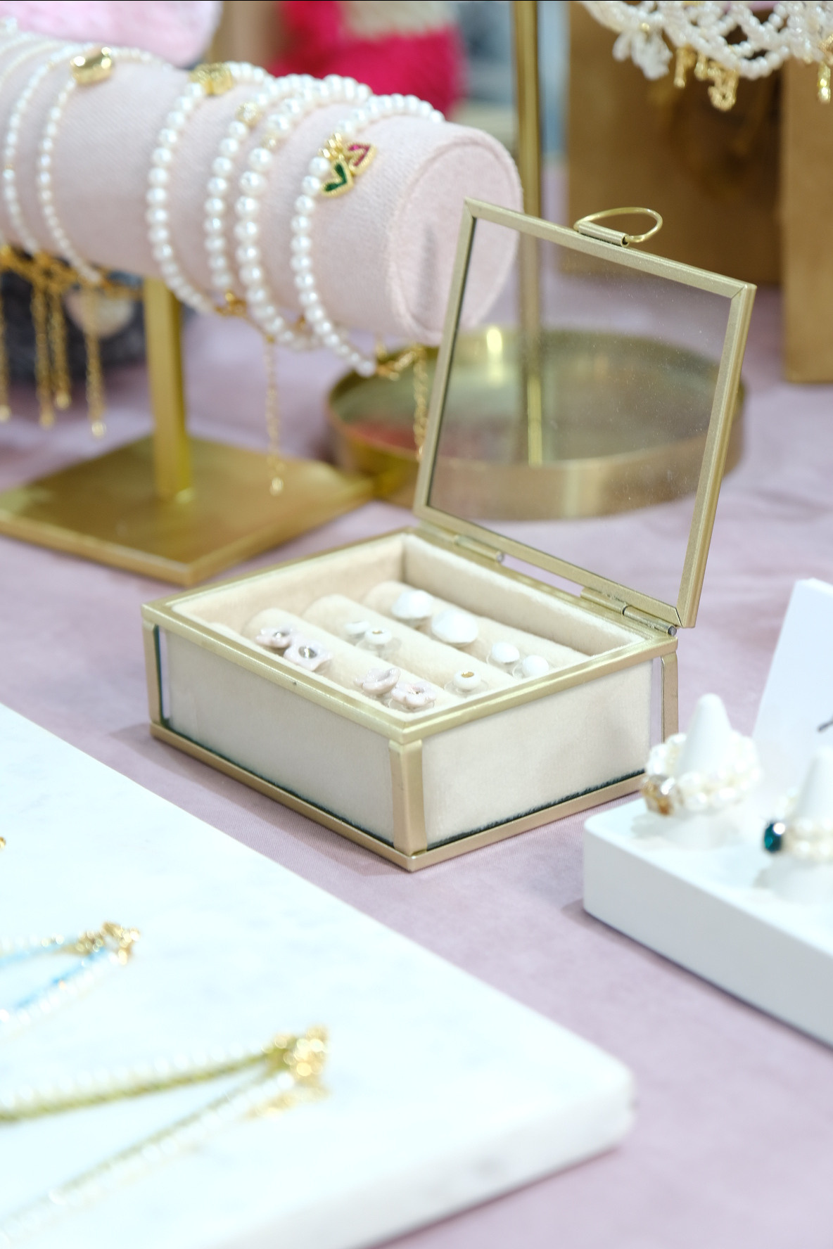 ДУНЯША market | Ярмарка новогодних подарков. Индивидуальная фотосъёмка в Москве. Фотограф Василиса Тарасова