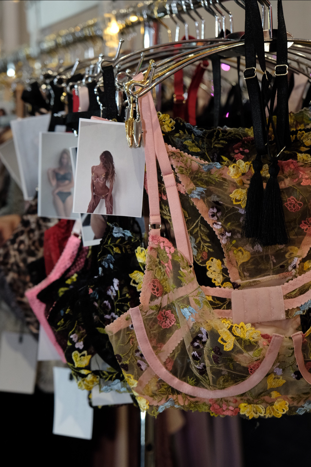 Женский фестиваль-перформанс INSOULfest. Индивидуальная фотосъёмка в Москве. Фотограф Василиса Тарасова