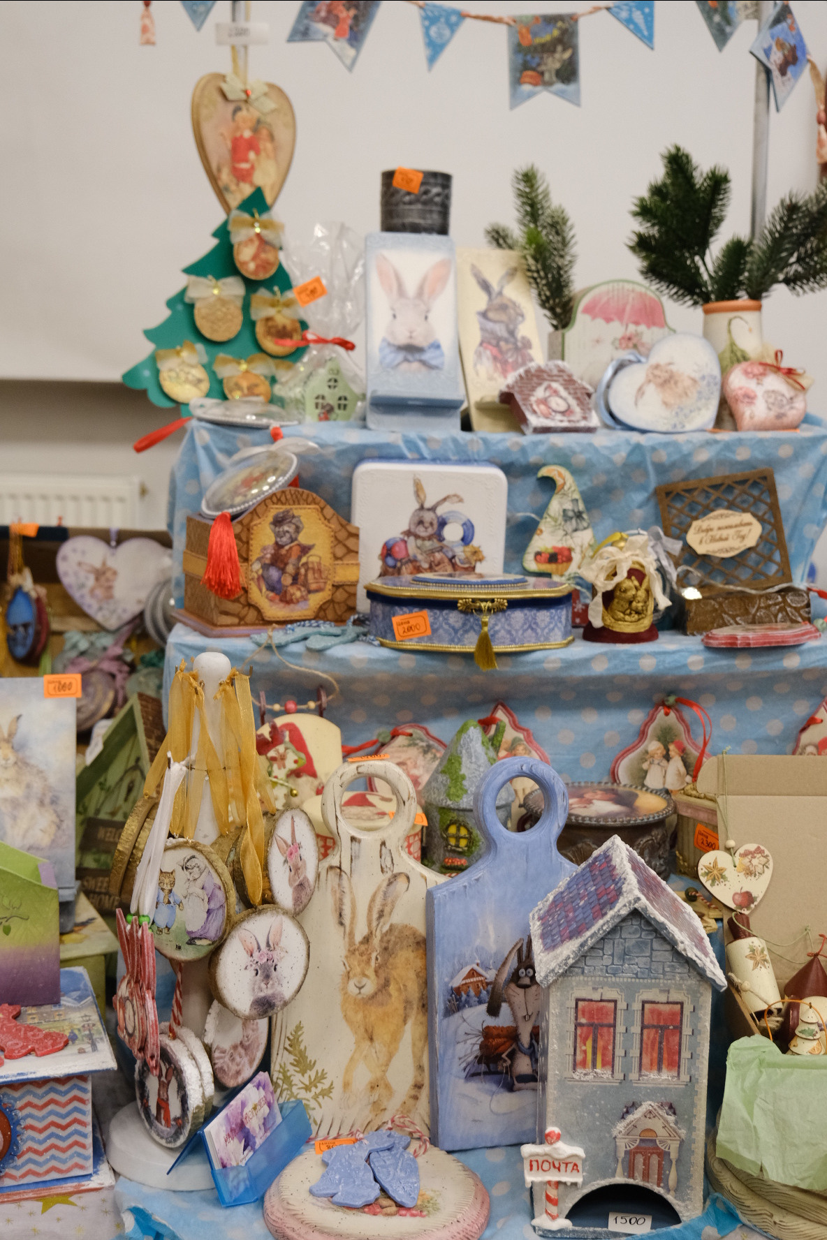 РОЖДЕСТВЕНСКАЯ ЯРМАРКА’ 22 | Англиканская церковь Св.Андрея. Индивидуальная фотосъёмка в Москве. Фотограф Василиса Тарасова